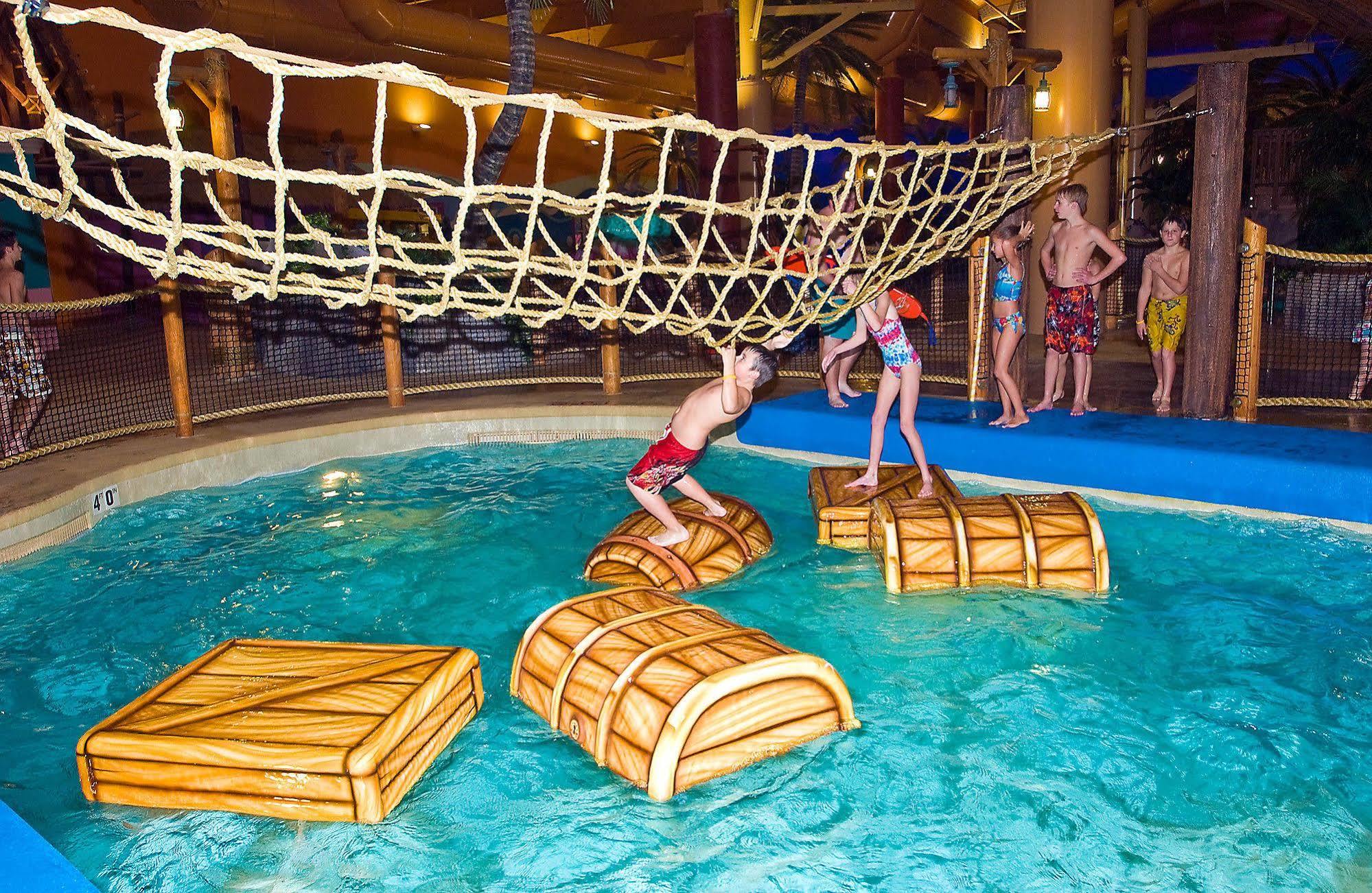Castaway Bay By Cedar Point Resorts Sandusky Eksteriør billede
